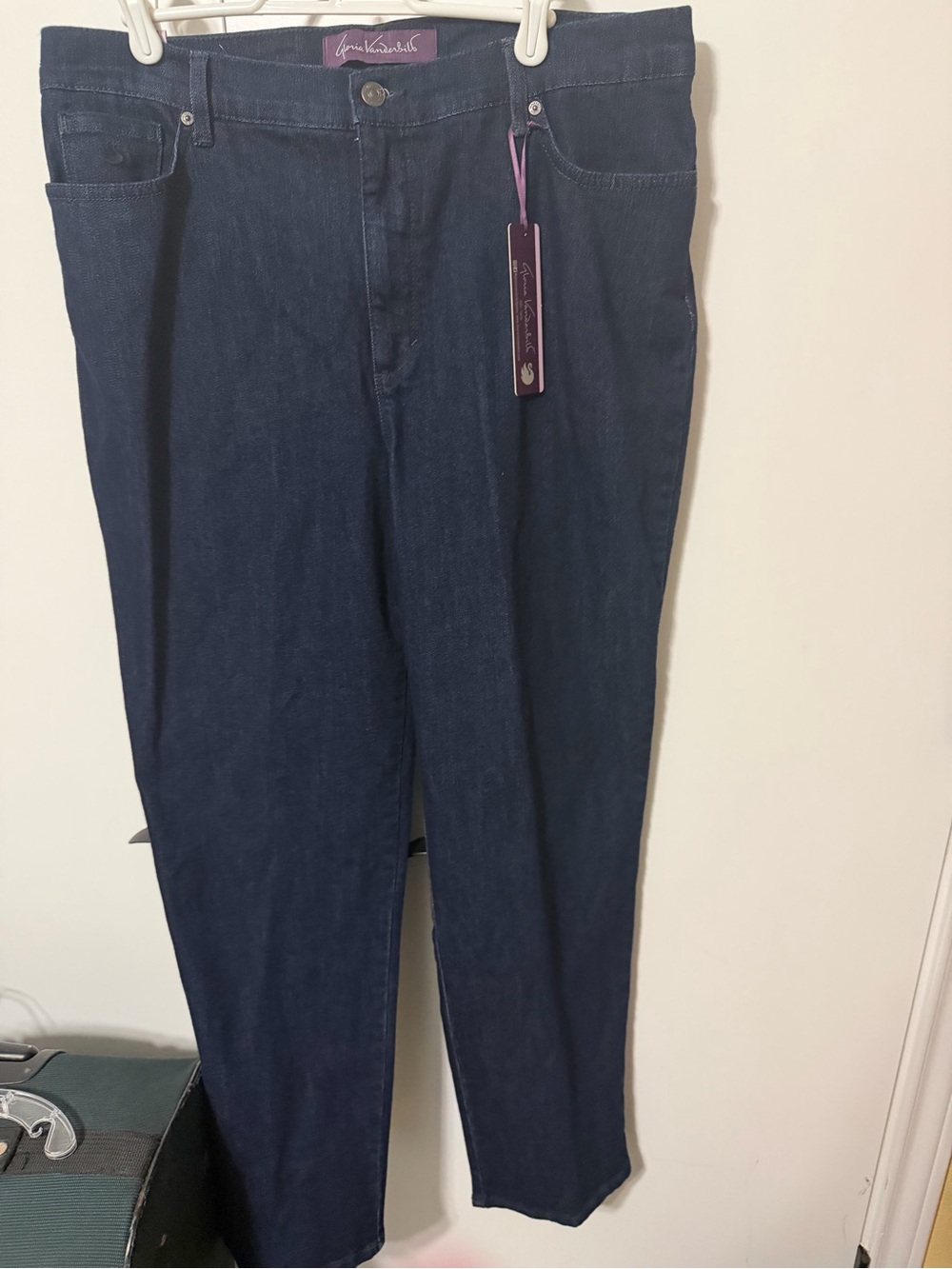 Gloria Vanderbilt Amanda Tapered Leg Jeans size 14 NWT